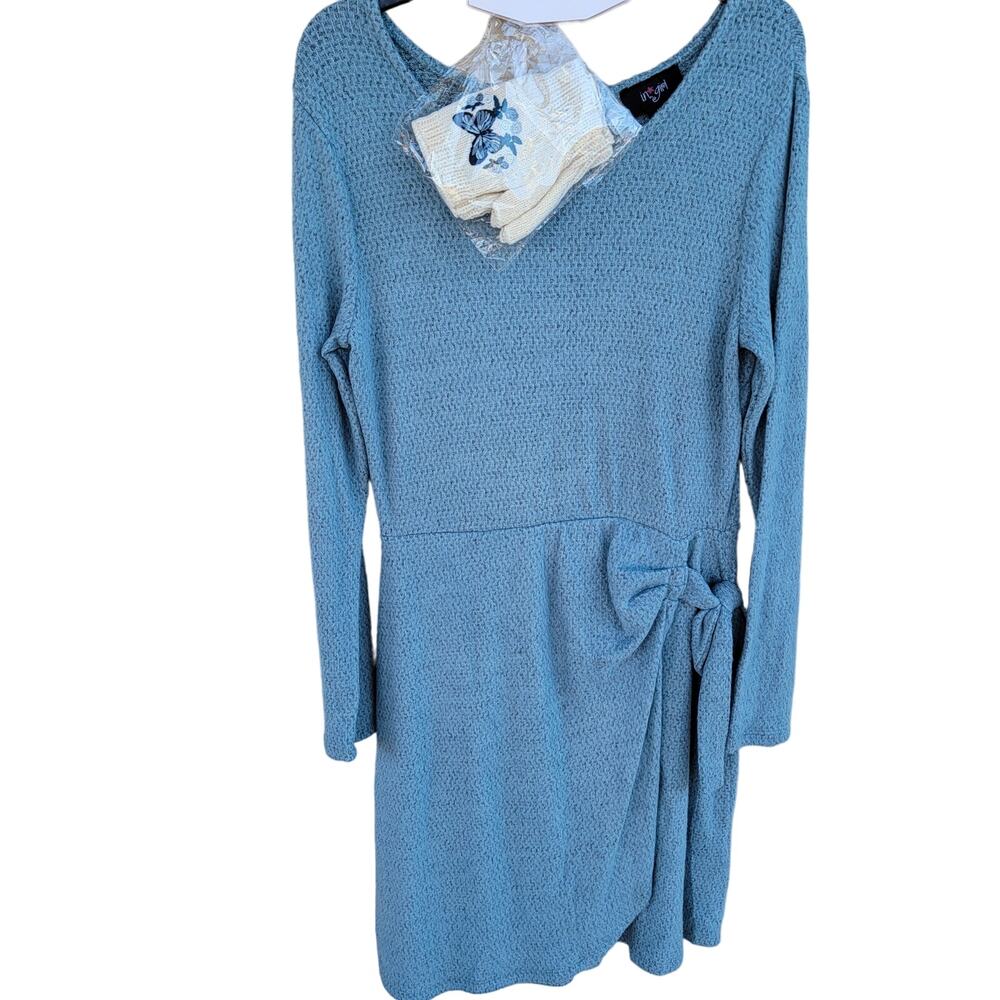 In Girl Ice Blue Long Sleeve Sweater Dress With Hand Warmers Size 16